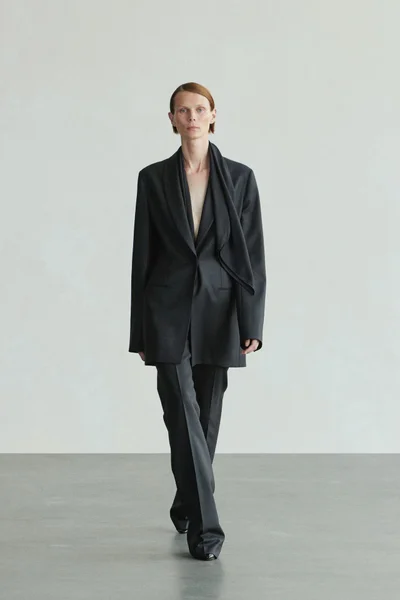 Look 48